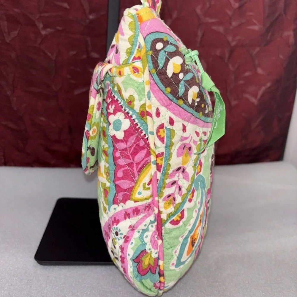 Vera Bradley Tutti Frutti Logo Pushlock Saddle Hipster Crossbody Quilted Bag EUC